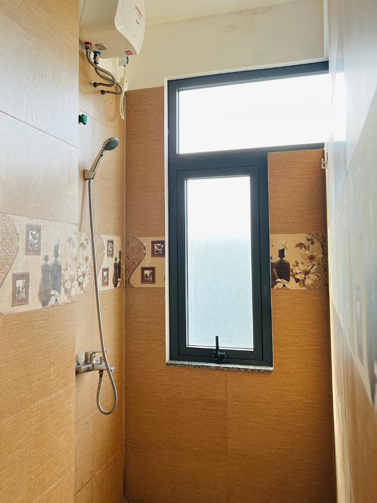 YOUR'S Homestay Convenient&Cozy Room5 3rd floor-7 minutes walk to My Khe beach & My An Market