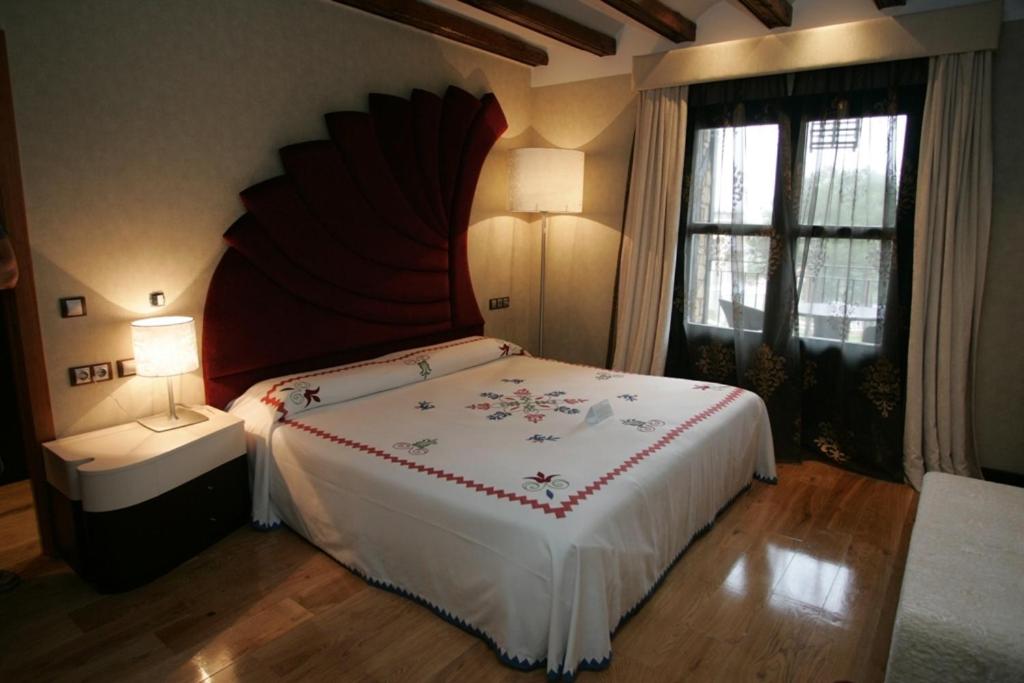 Hotel Termal Abadia de Los Templarios Room Type - Junior Suite with Balcony