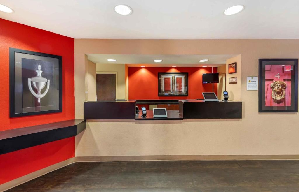 Relax Suites Extended Stay - La Mirada image