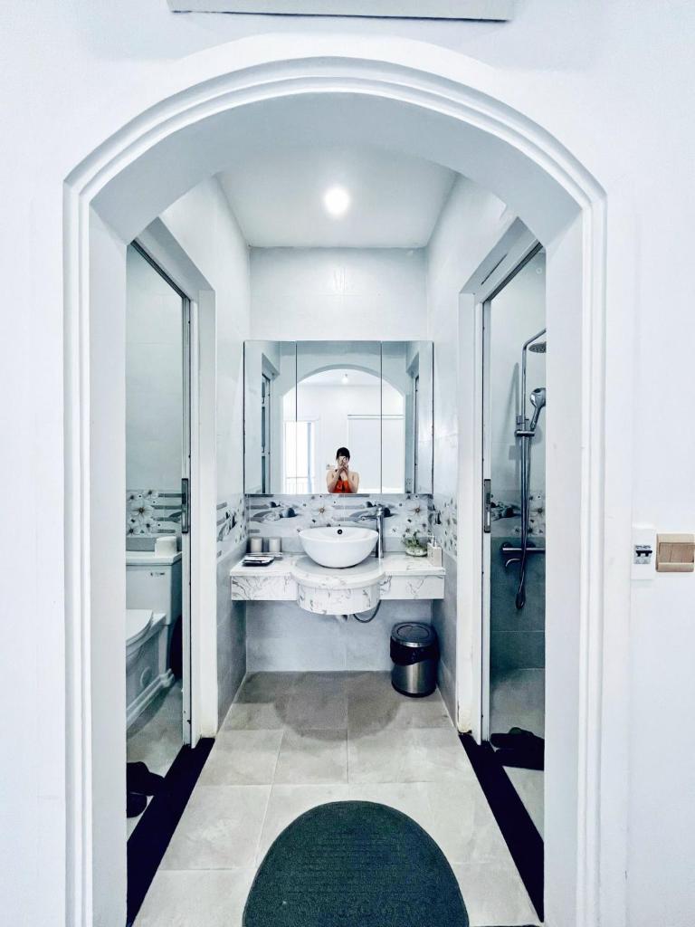 White House Hotel & Apartment