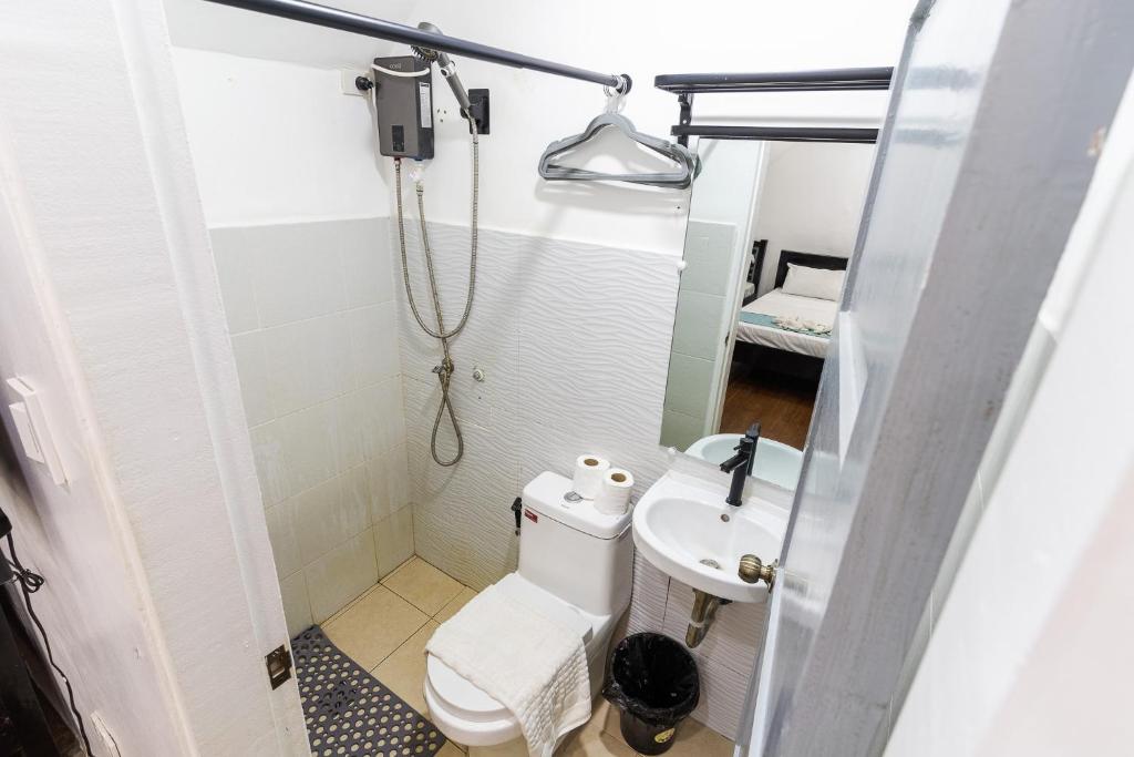 OCEANVIEW HOMESTAY Room Type - Deluxe Queen Room