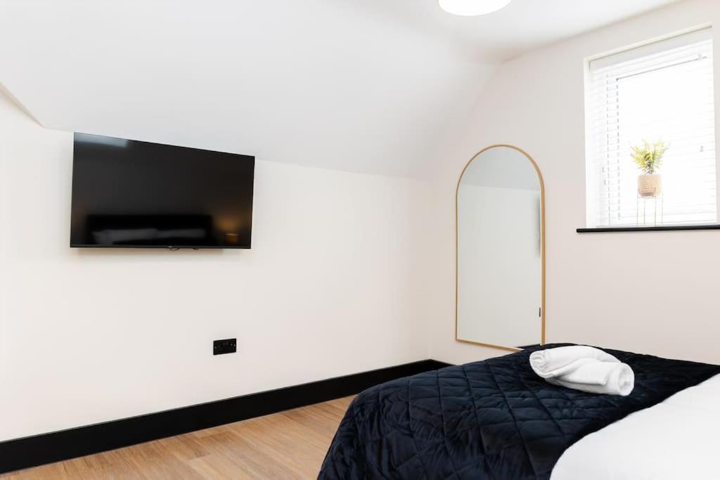 The Berriman Collection Stylish Sleeps 6 - 2 Bedroom