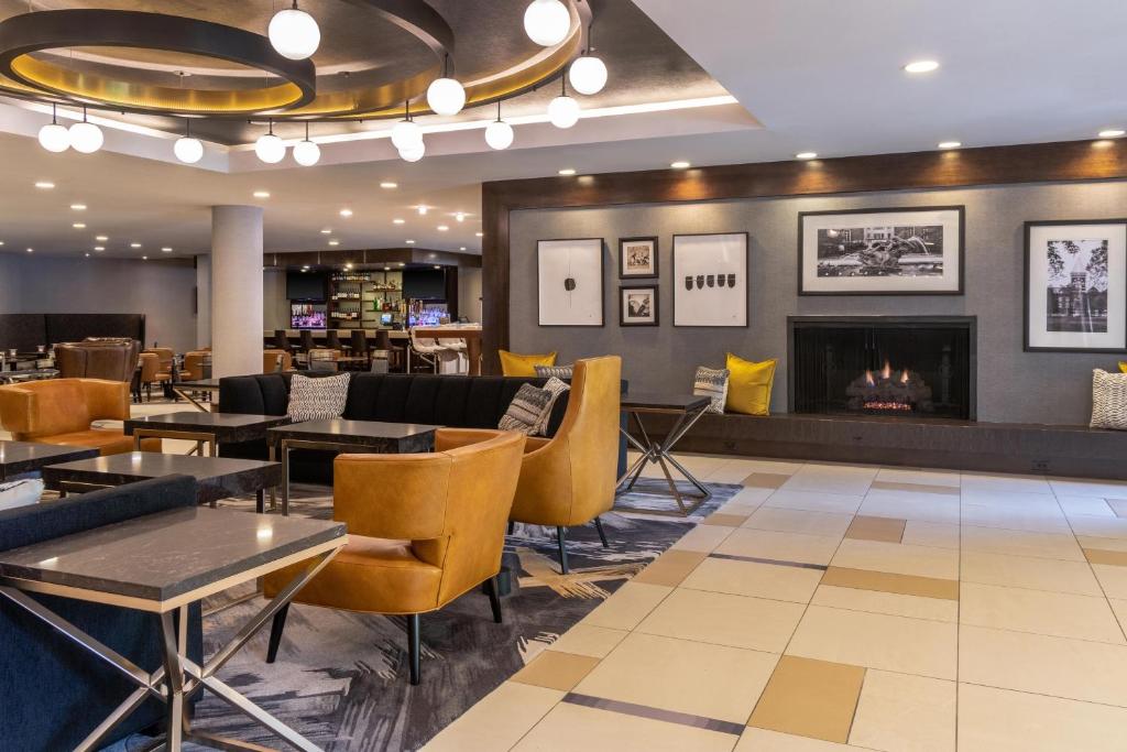 Sheraton Ann Arbor Hotel image