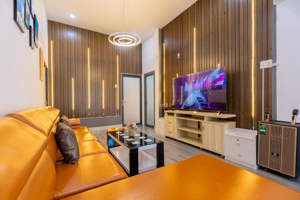 Villa Hồ Bơi Đi Bộ Ra Biển Bãi Sau 13NH