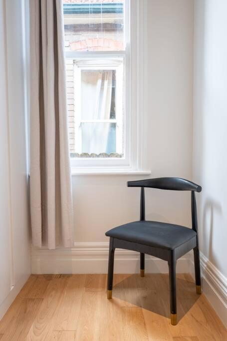 Cosy Federation Apartment Kirribilli 2 Bedroom #2 photo 4
