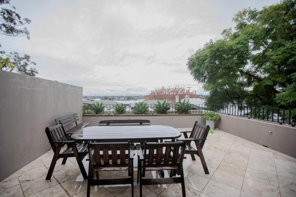 PHOE1-3B - Harbour Haven Townhouse