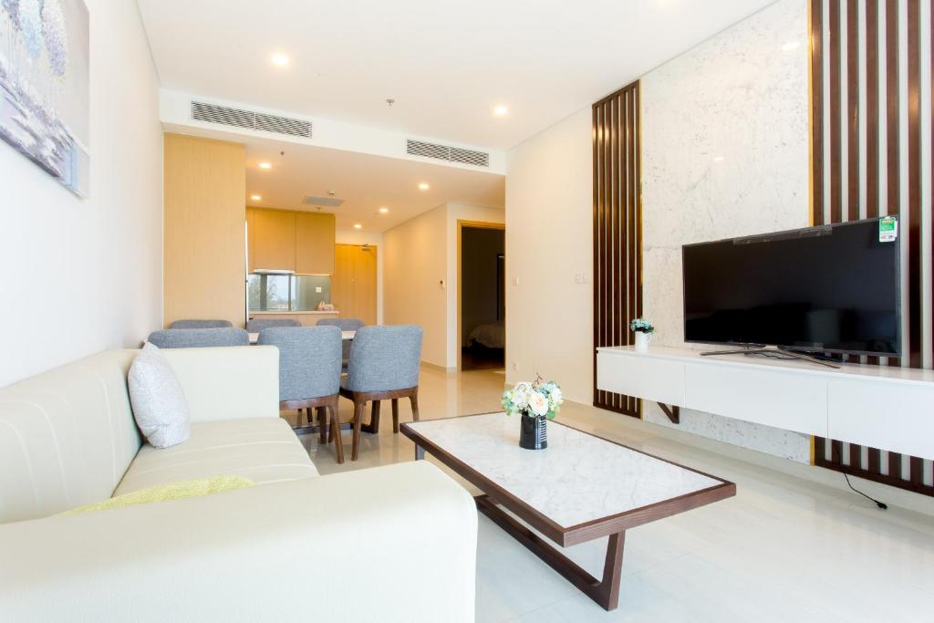 2bedroom apartment in resort- free pool and beach