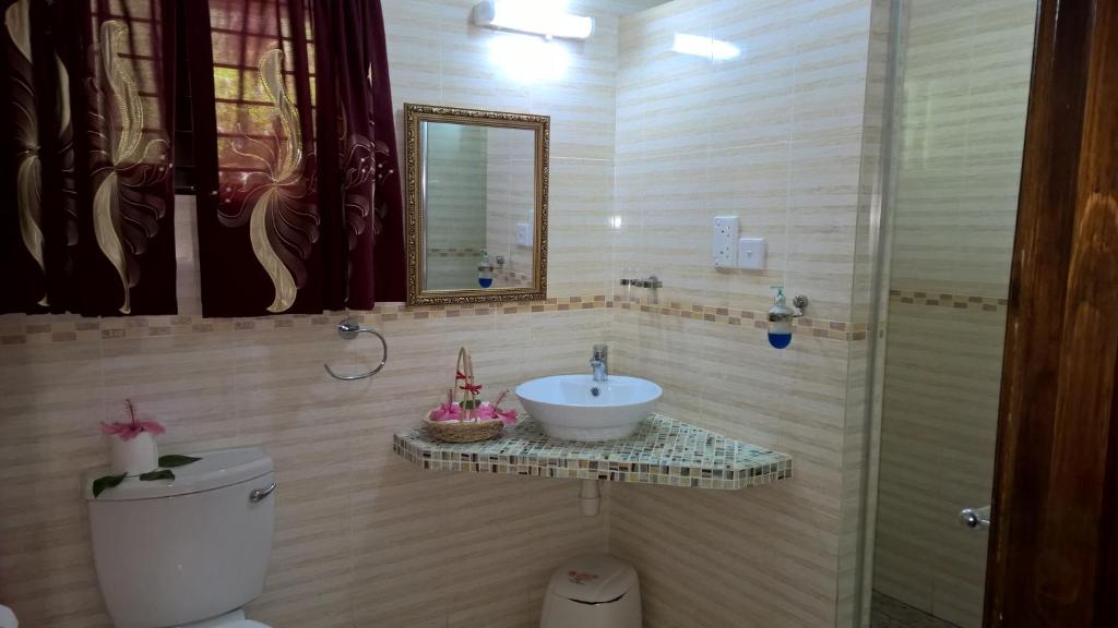 Семейный (Семейный номер), Etoile Labrine