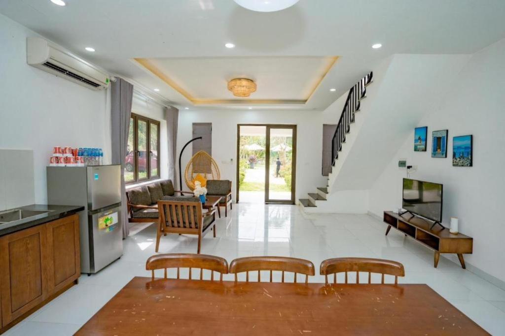 Maryland Garden - Venustay