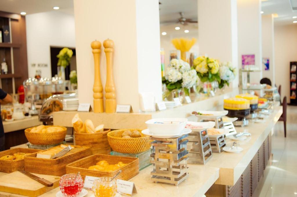 Hồng Hà Hotel HN - by BAY LUXURY