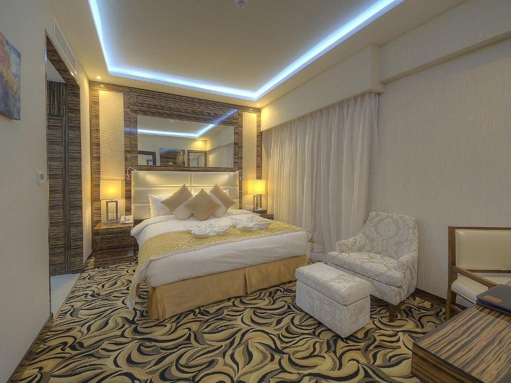 Сьюит (Люкс «Престиж»), Отель Orchid Vue Hotel