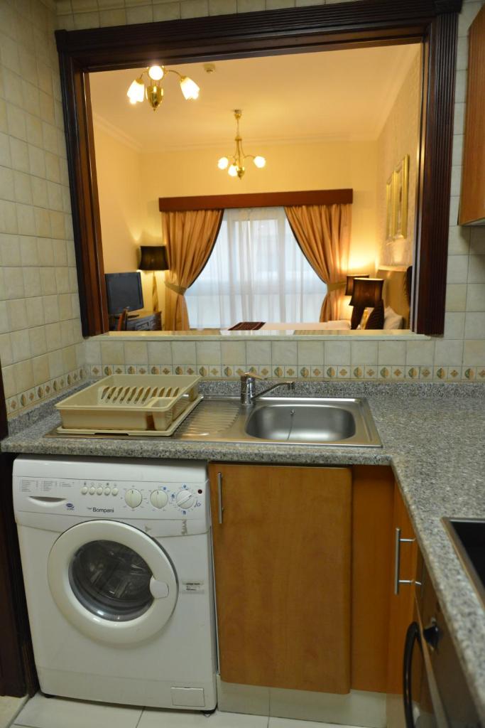 Студио (Номер-студия), Апарт-отель Al Manar Hotel Apartments