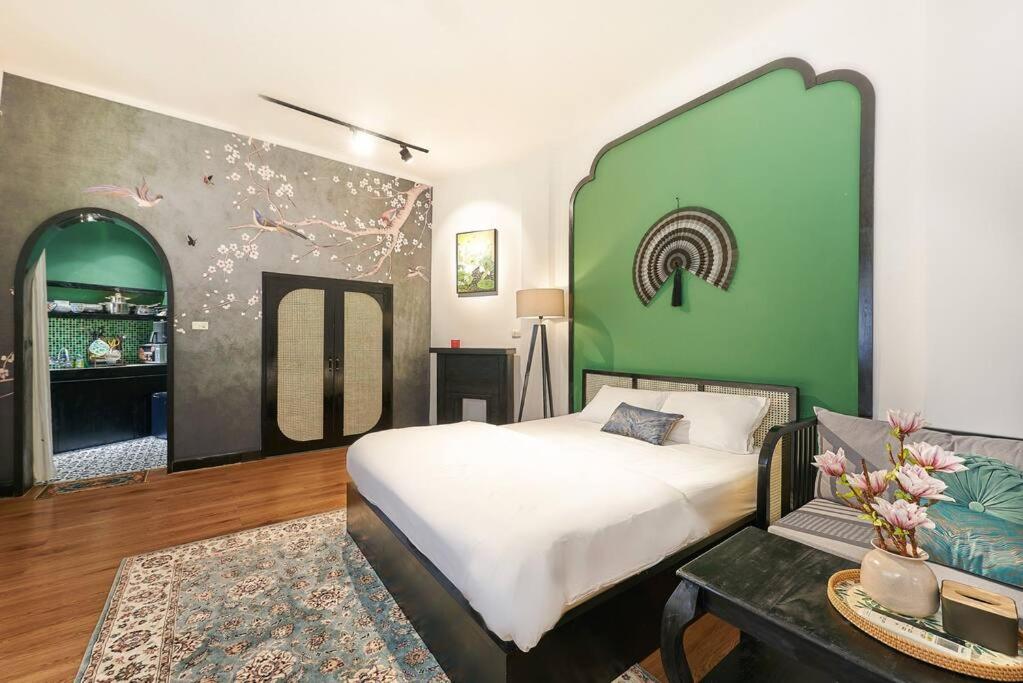 Indochine Duplex 1min to HoanKiem lake by SSens Homes