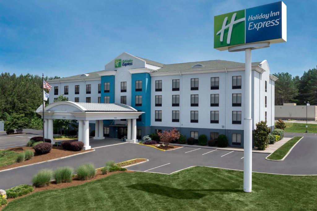 Holiday Inn Express Knoxville-Strawberry Plains, an IHG Hotel image