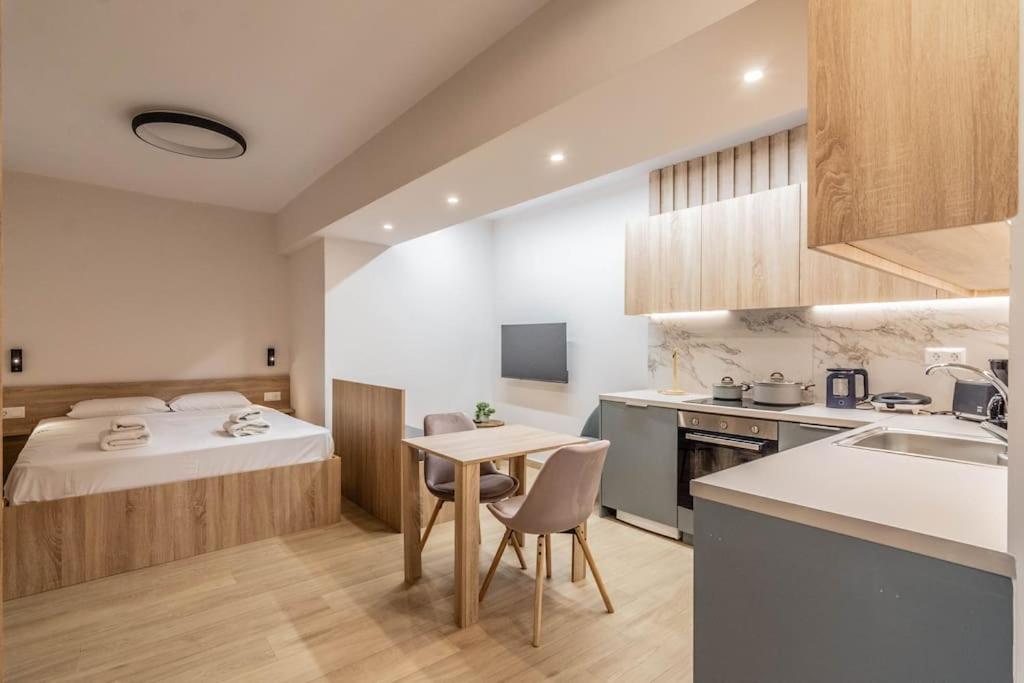 Quiet Studio With Free Parking, Attica
