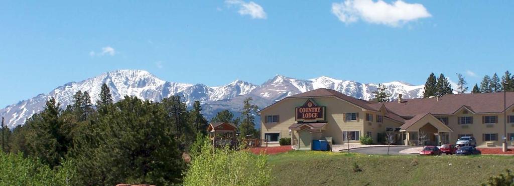 Woodland Country Lodge image