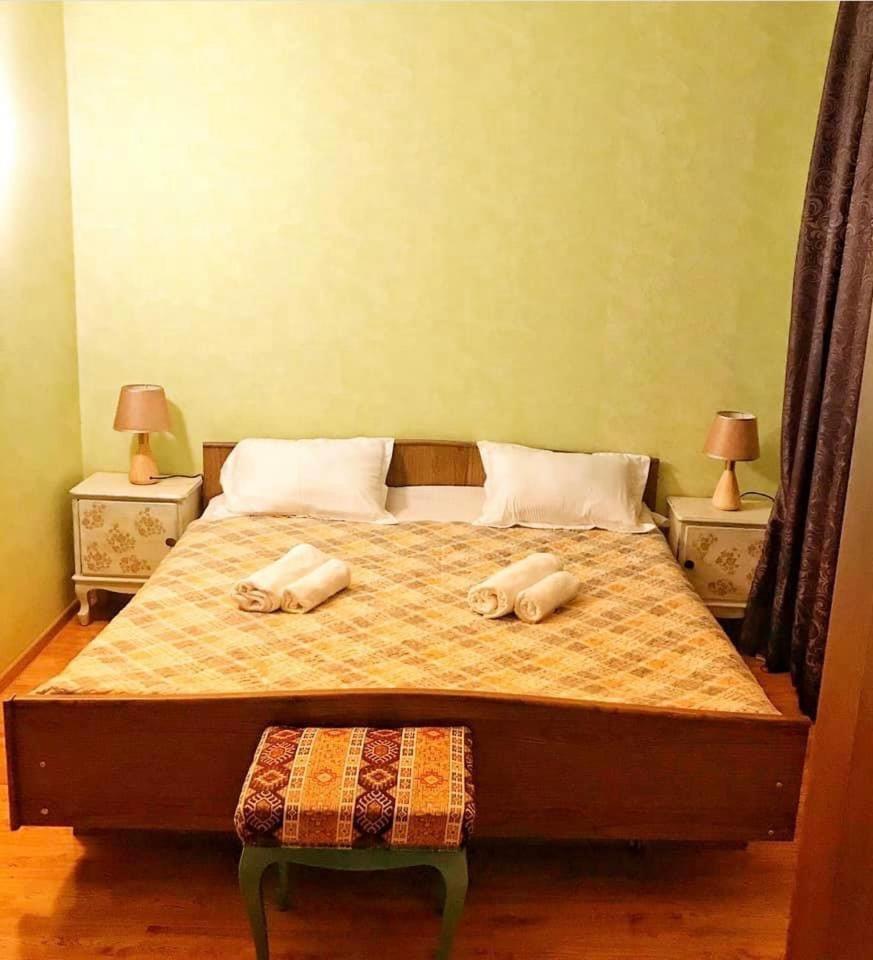 Shmagda Private House Sighnaghi - Tap to explore photos