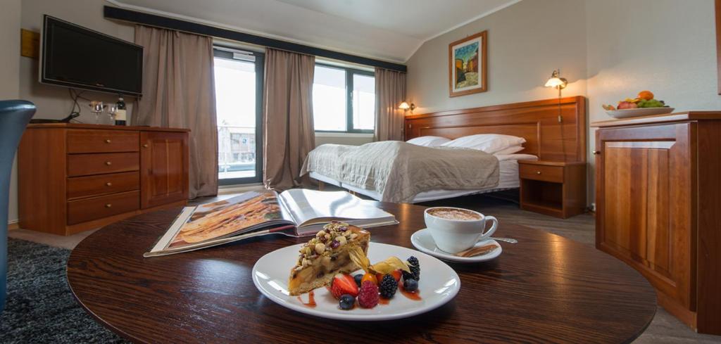 Tino's Hotel photo 1
