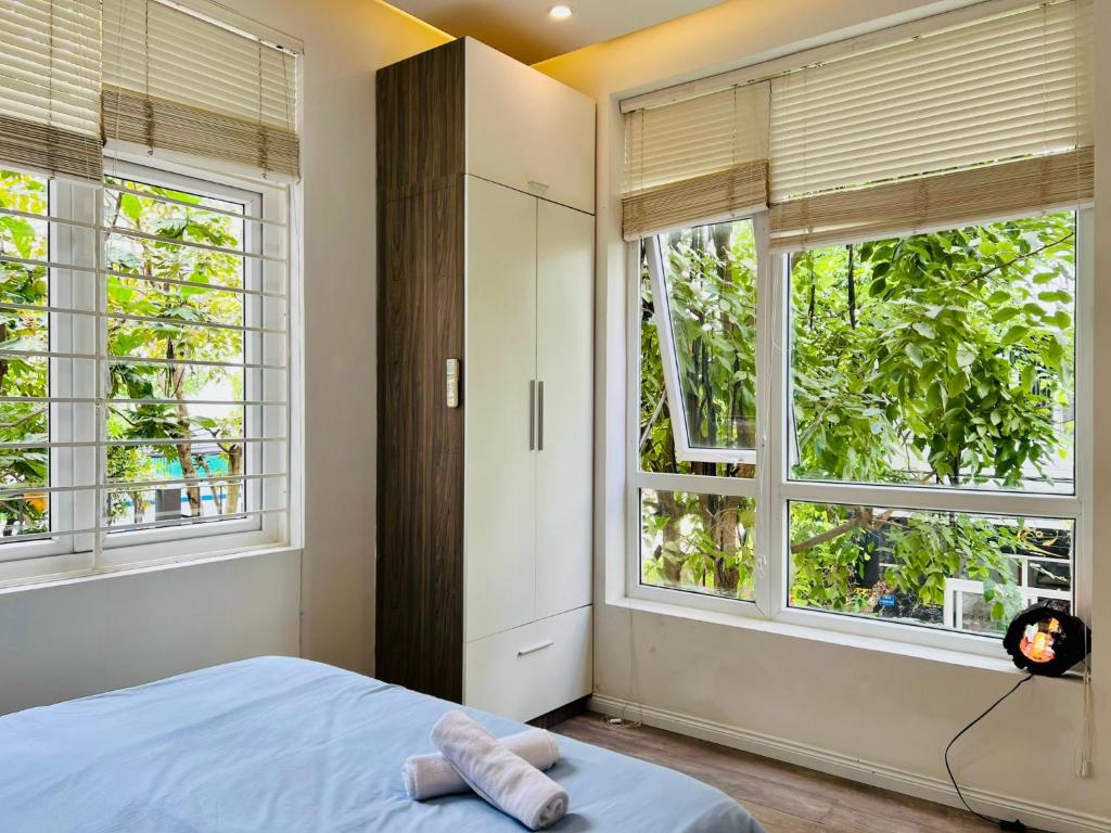 Pool Leo Villa My Khe beach 5BR