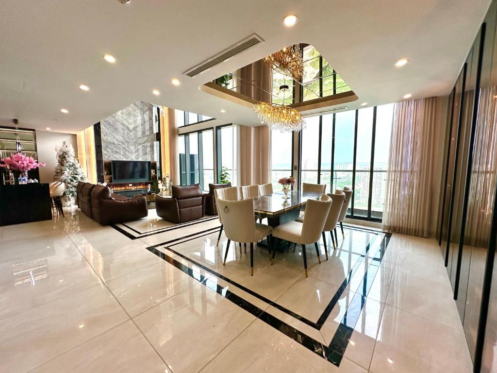 PenLuxury Penhouse duplex