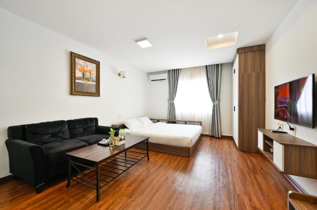 Amory Hotel - 88 Lê Lai Q1 - by Bay Luxury