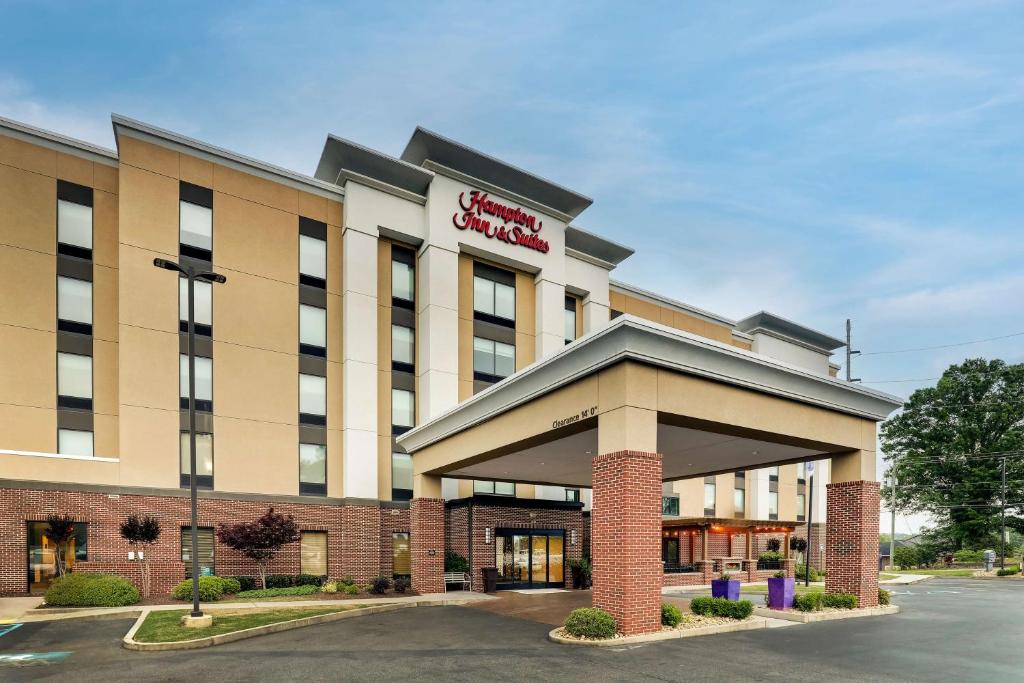 Hampton Inn & Suites Rome image