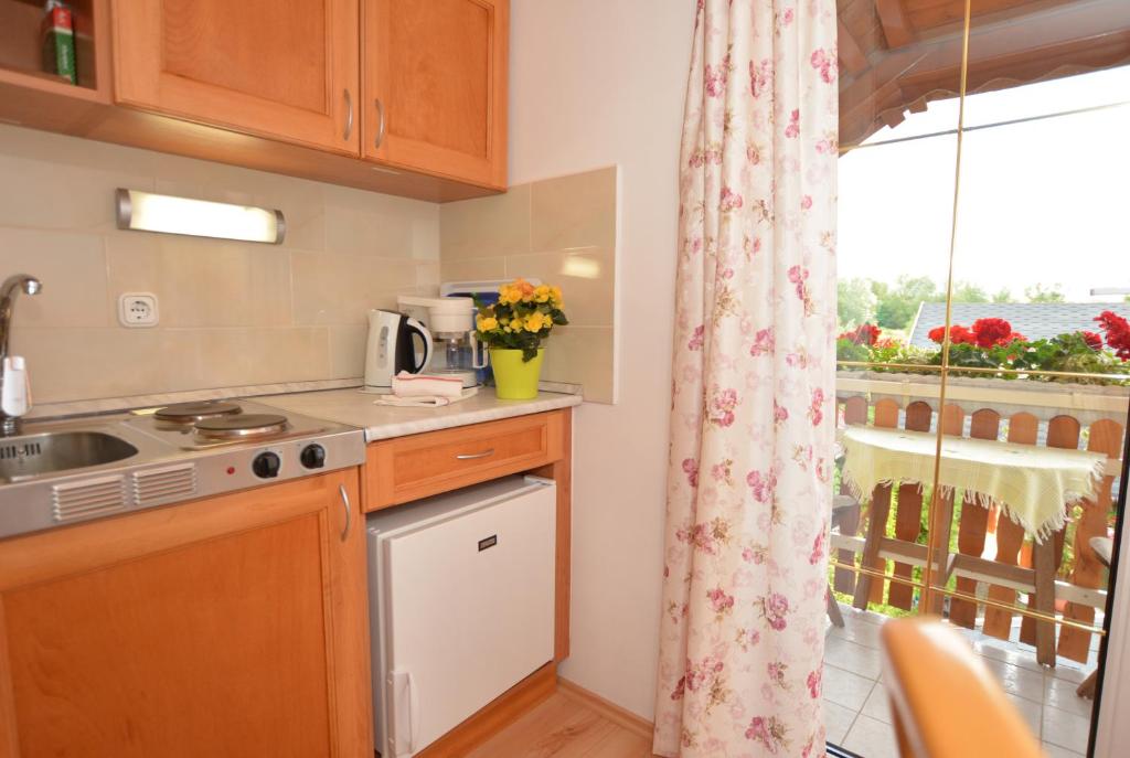 Апартаменты (Апартаменты-студио), Virágoskert Apartman