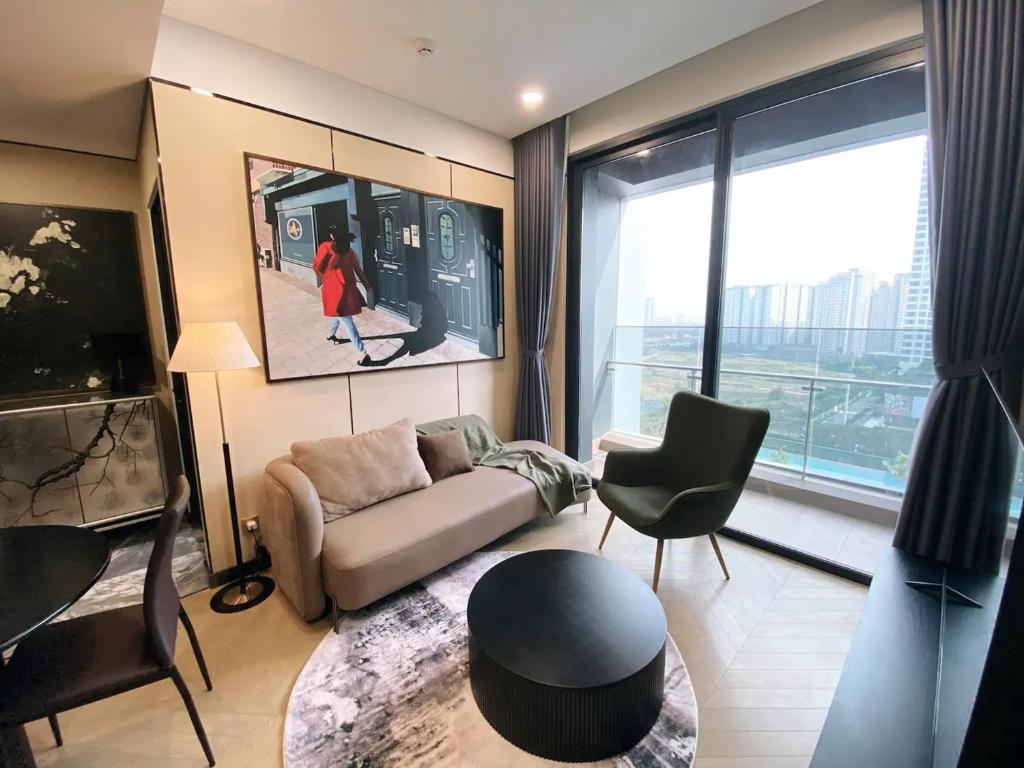 Lumiere Riverside Luxury Vacation