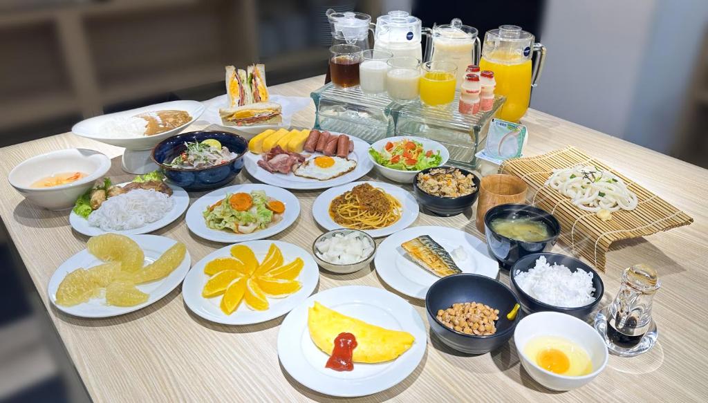 HOTEL YAH HANOI