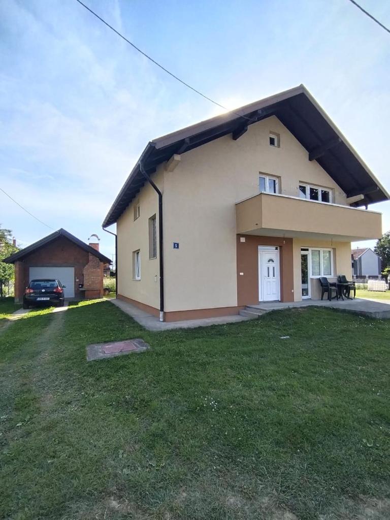 Gold Home photo 1
