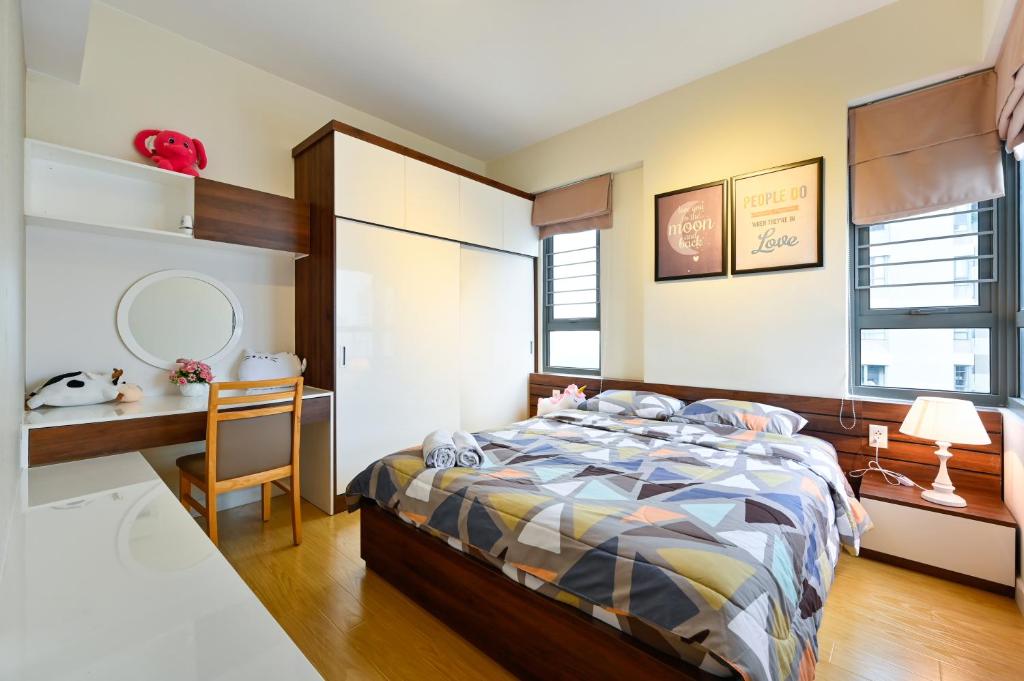 Wonderful 2 BR condo in Masteri T1, fully furnished with full amenities