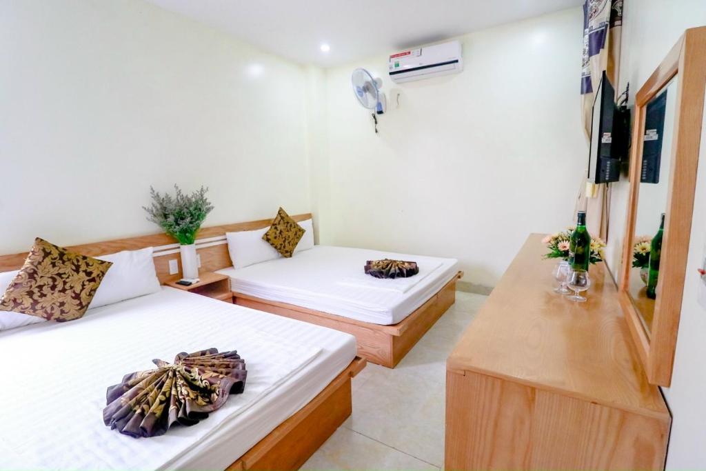 Cat Ba Silient House