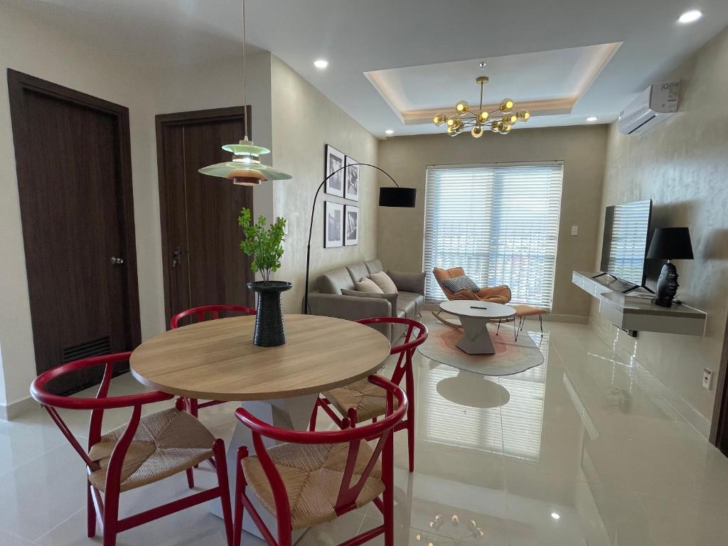 Holi Biz Stay Nha Trang