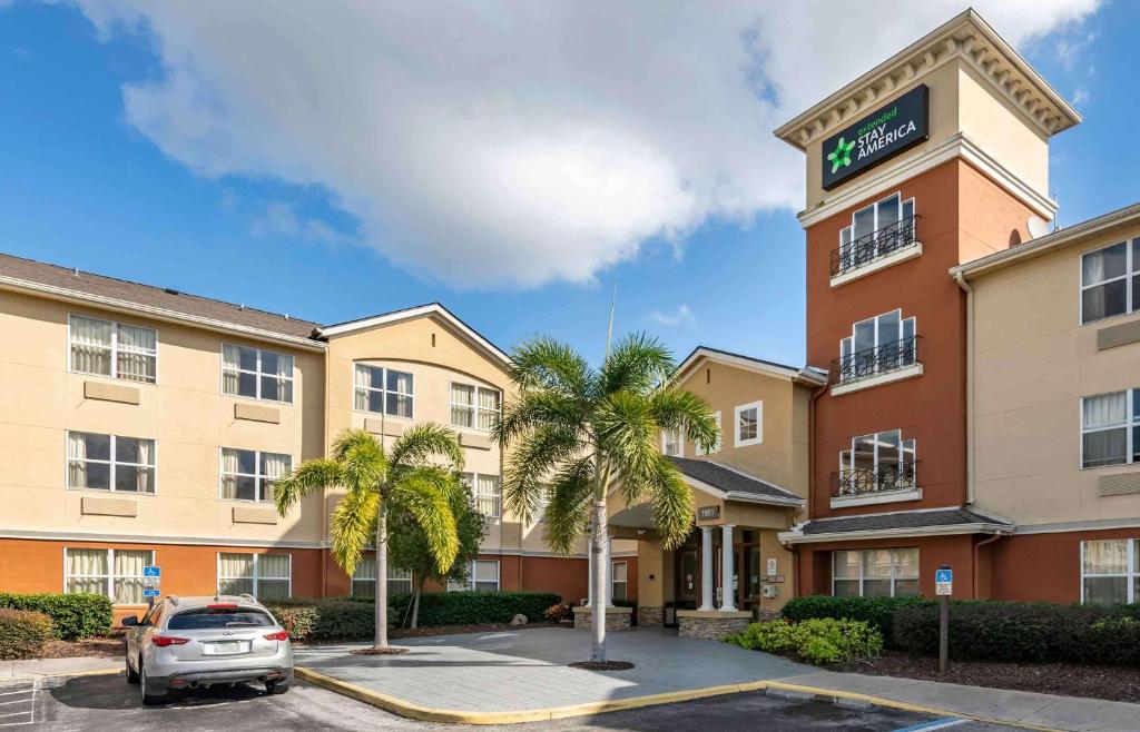 Extended Stay America Suites Orlando Maitland Summit Tower B image