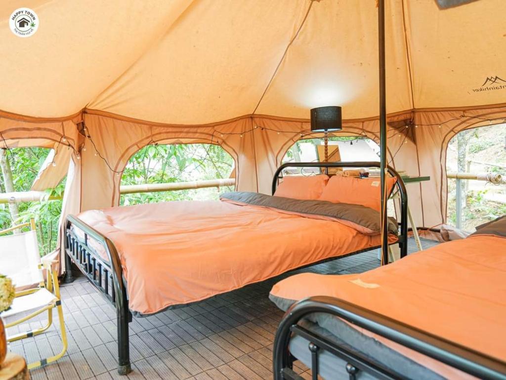 Happy Town Tà Xùa - Thị Trấn Vui Vẻ