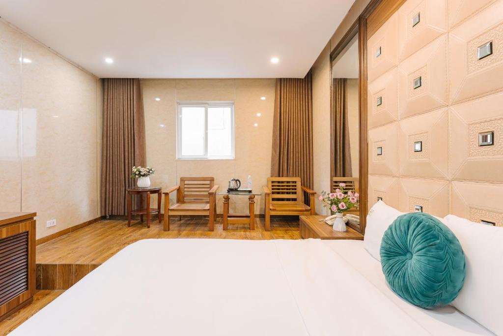 Vincom Ba Trieu- Luxury Building- Ha Noi center