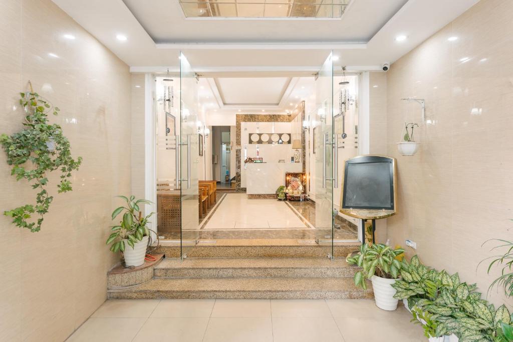 Vincom Ba Trieu- Luxury Building- Ha Noi center