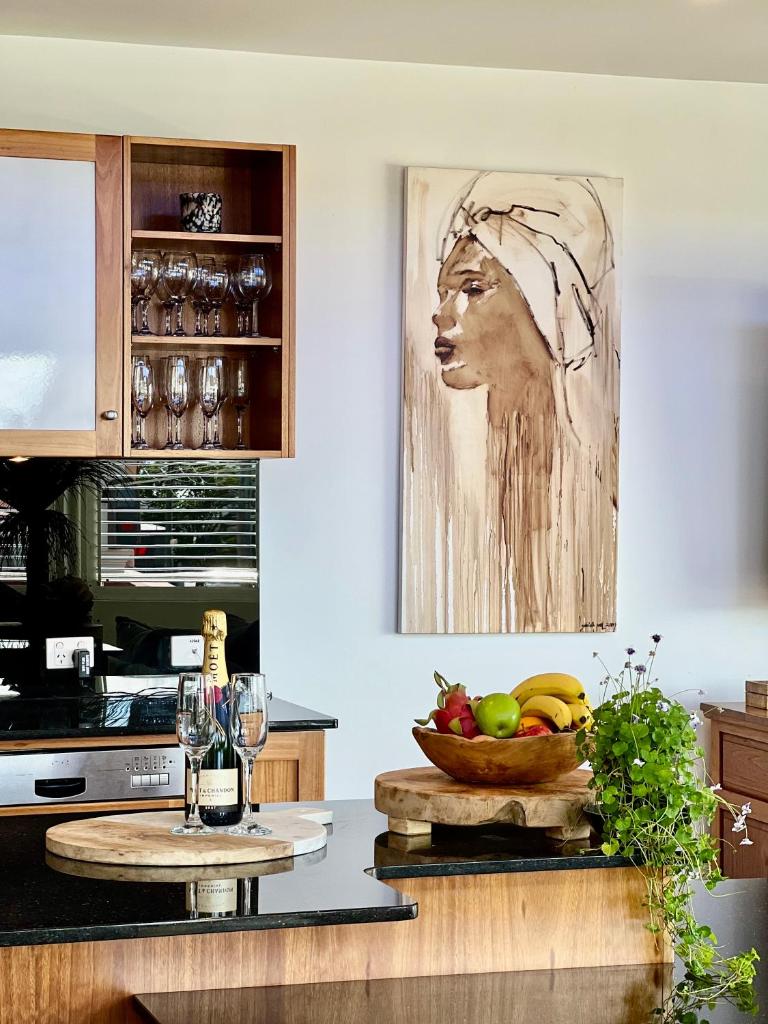 Sophie's Place ReLaunch - Luxury Penthouse photo 4
