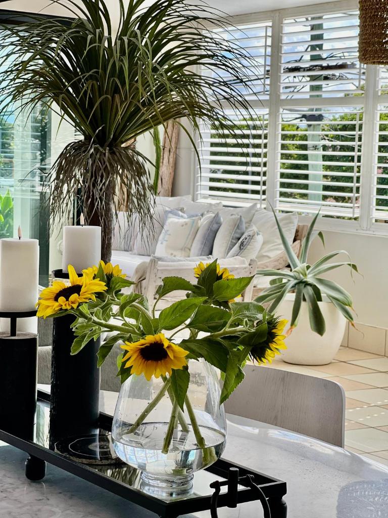 Sophie's Place ReLaunch - Luxury Penthouse photo 2