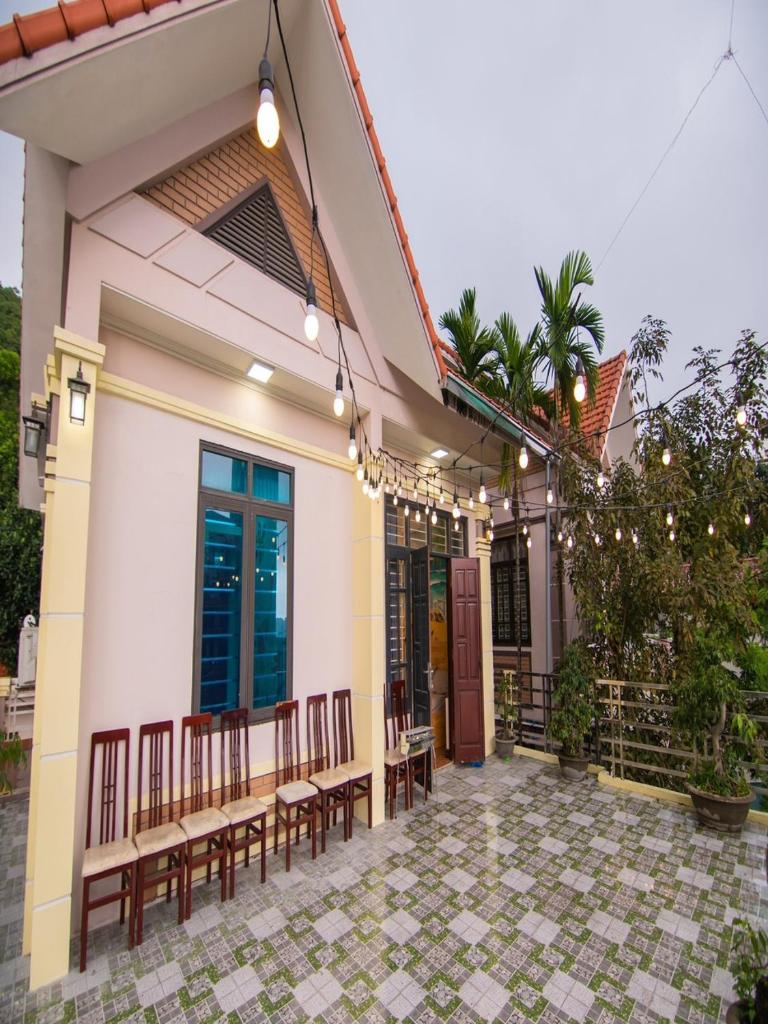 Homestay 8 phòng ngủ - BBQ - Đỗ xe - Giá Tốt - Trung tâm bãi Cháy