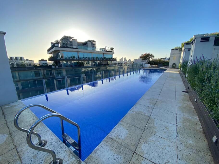 Impecable estudio en lujoso edificio en Caballito photo 1