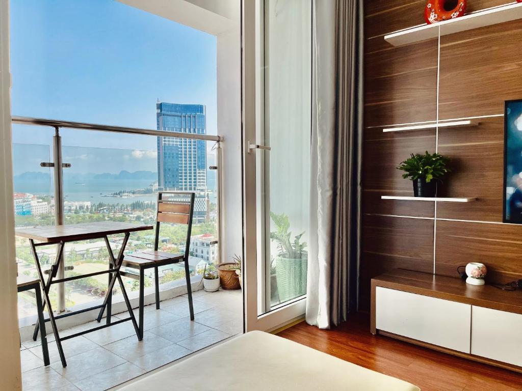 Homestay Newlife Halong Sea view