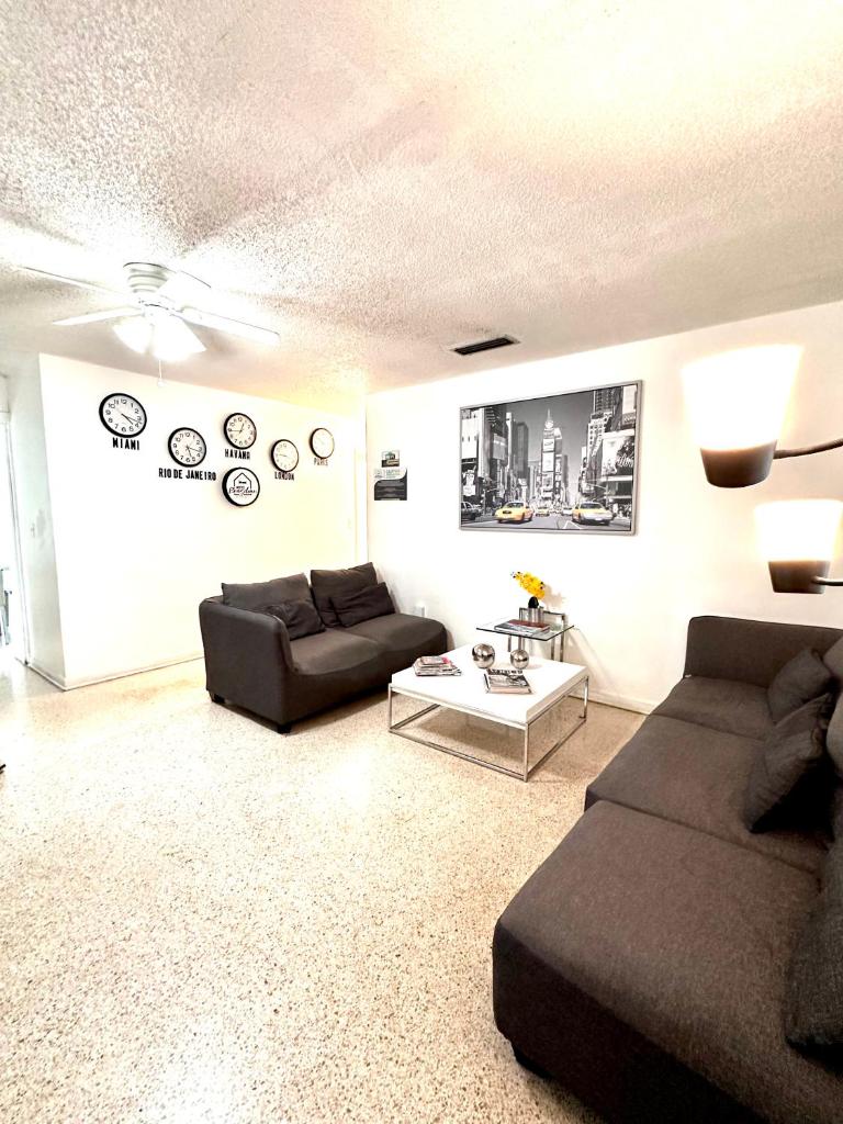 Miami House image
