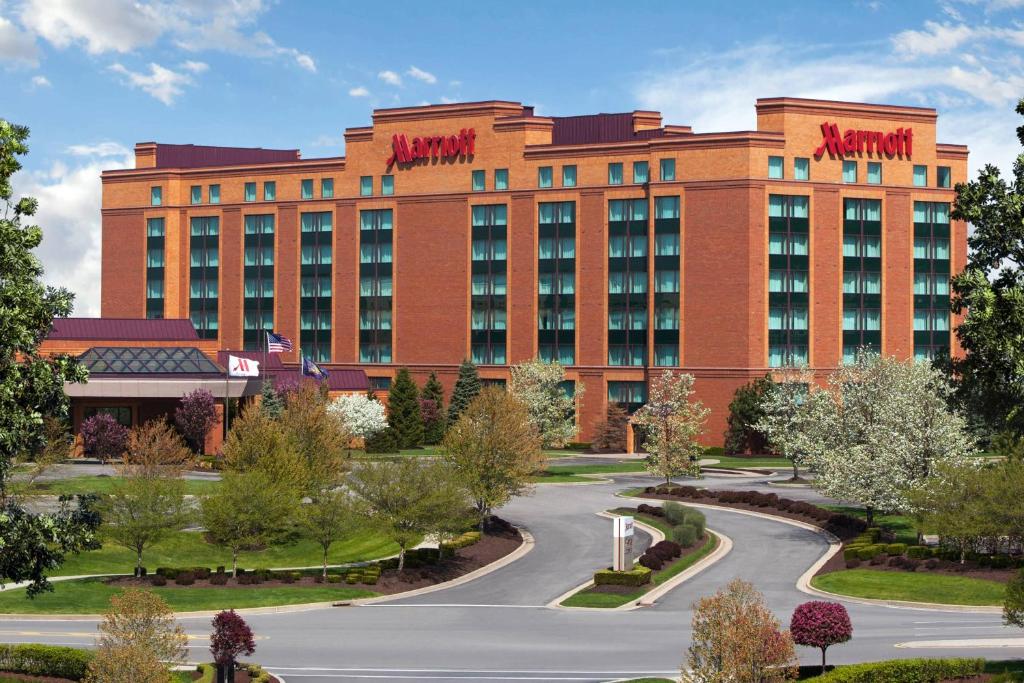 Chicago Marriott Northwest image