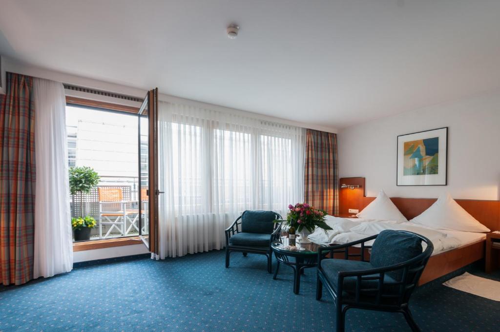 Двухместный (Двухместный номер Делюкс с 1 кроватью и балконом), Hotel Unger