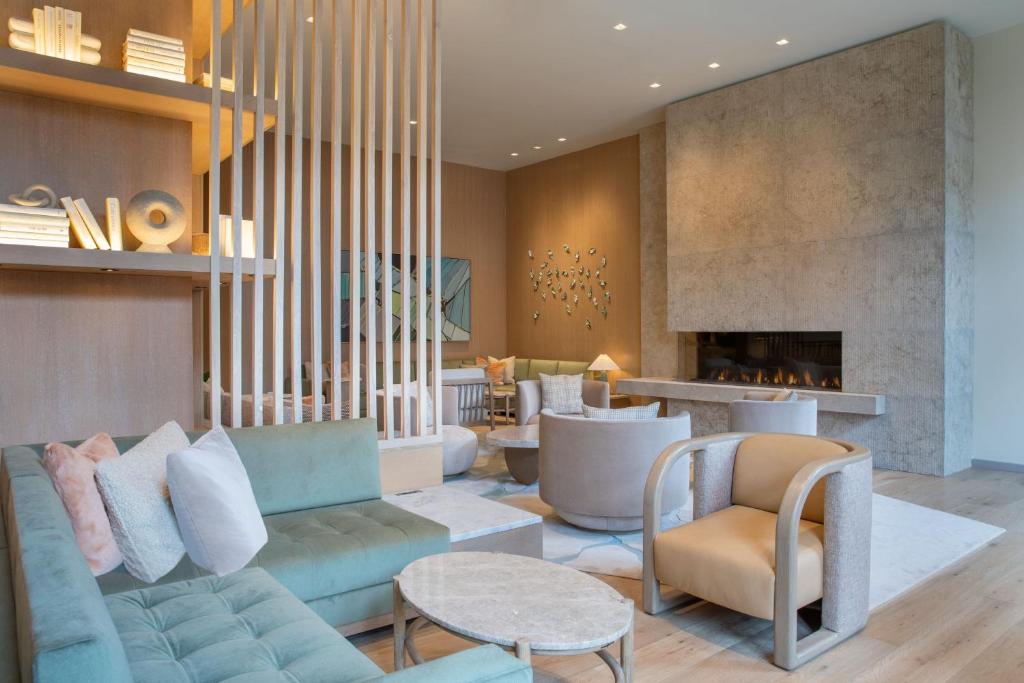 The Westin Sacramento Riverfront Hotel & Spa image