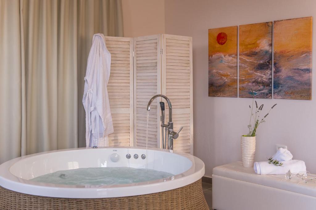 Koukos Villas photo 4