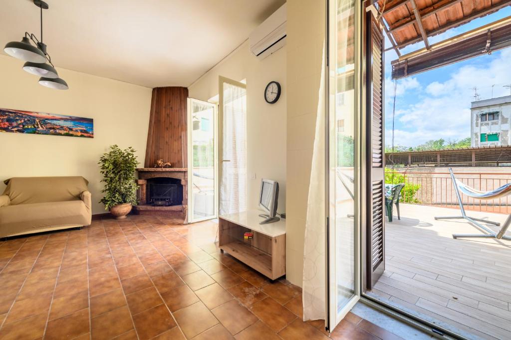 casa malida, Naples