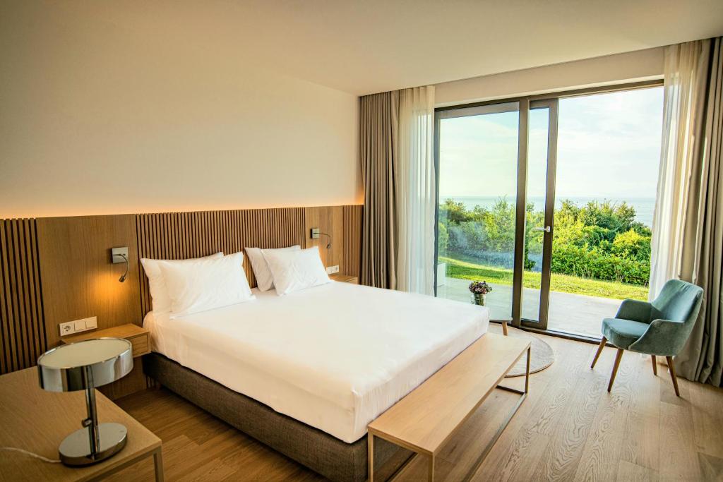 Sól by Privé - Boutique Hotel - Kepi i Rodonit photo 1
