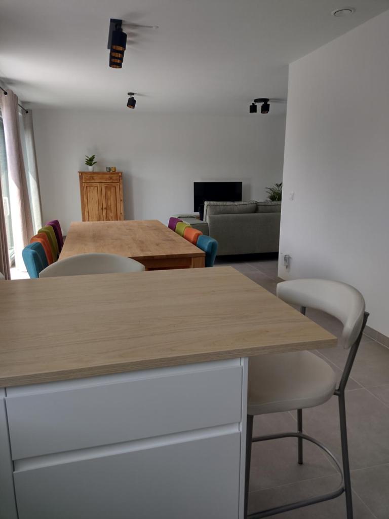 Nieuwe rijwoning met gezellig terras photo 2